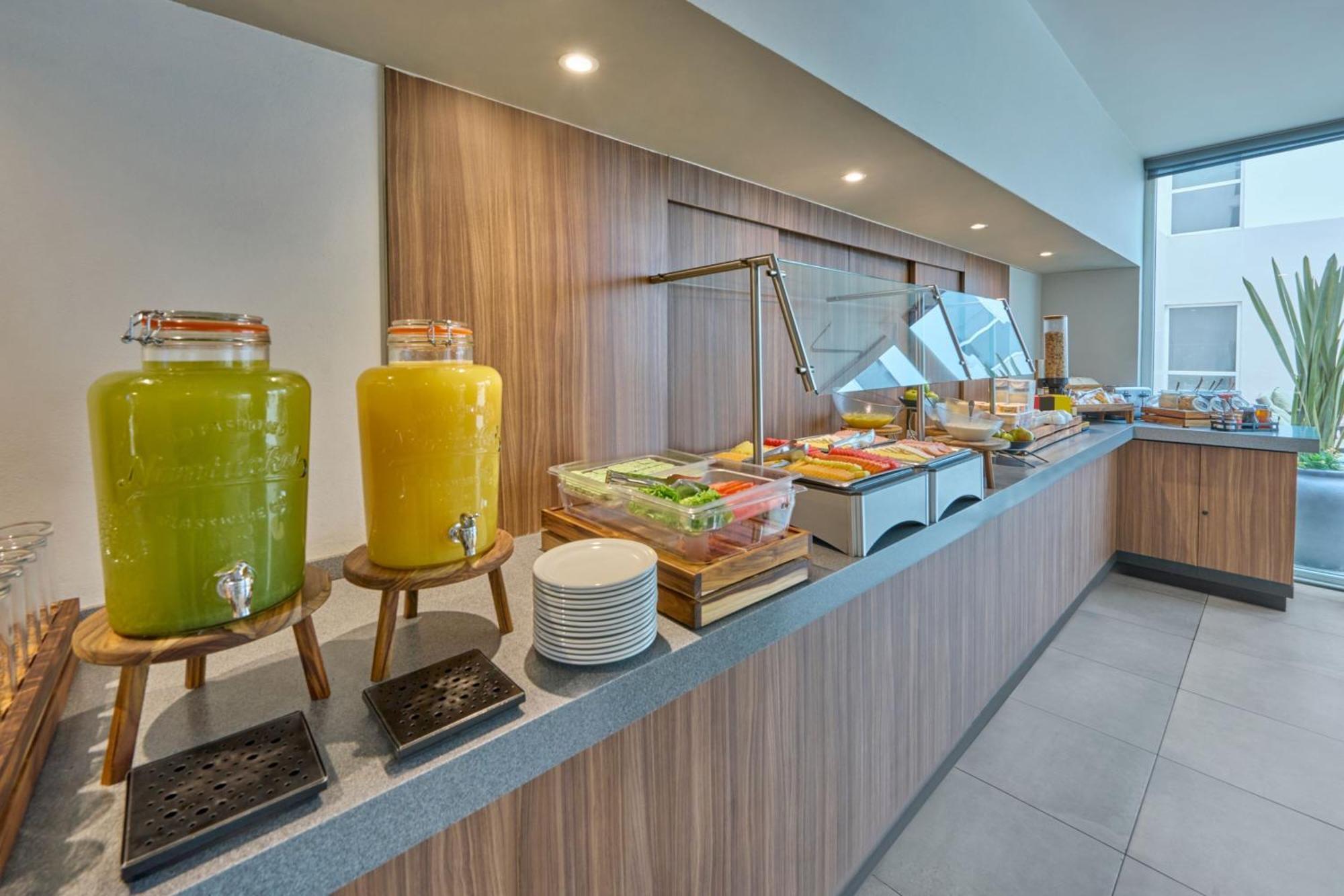 City Express Plus By Marriott Ciudad De Mexico Insurgentes Sur エクステリア 写真