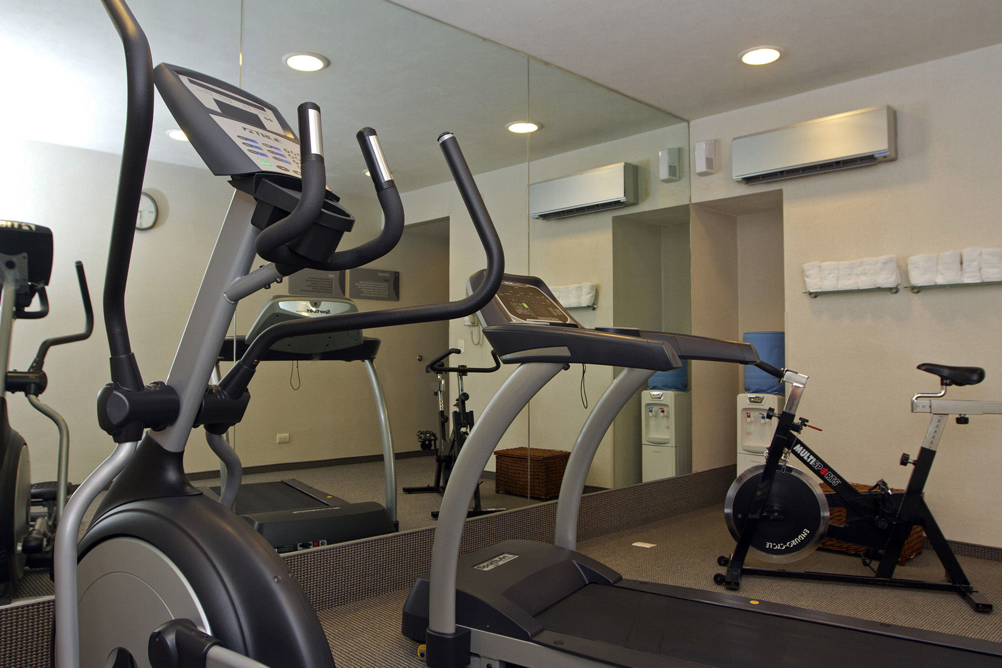 City Express Plus By Marriott Ciudad De Mexico Insurgentes Sur エクステリア 写真